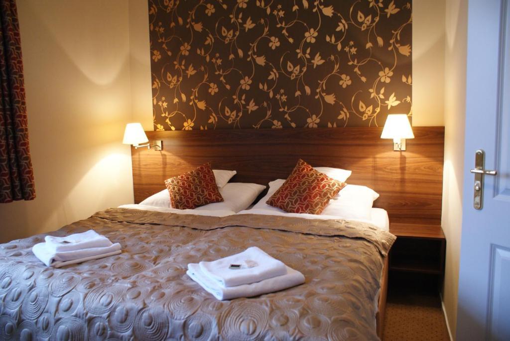 Old House Bed & Breakfast Hradec nad Moravici Room photo